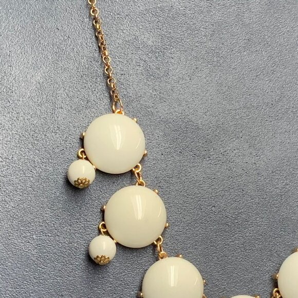 Bubble Statement Necklace 25 In White Round Beads Gold Copper Chain Classic Y2K - Picture 3 of 9